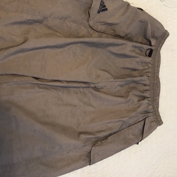 NEW ADIDAS RUNNING PANTS - Picture 3 of 7